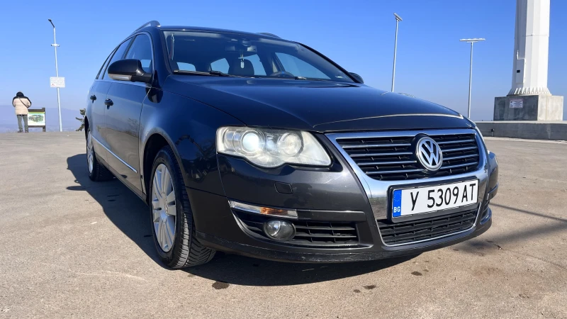 VW Passat 2.0 TDI 16V Highline, снимка 16 - Автомобили и джипове - 48890595