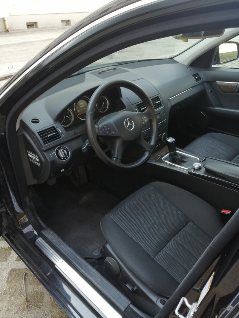Mercedes-Benz C 180 W 204 компресор, снимка 5 - Автомобили и джипове - 52539674