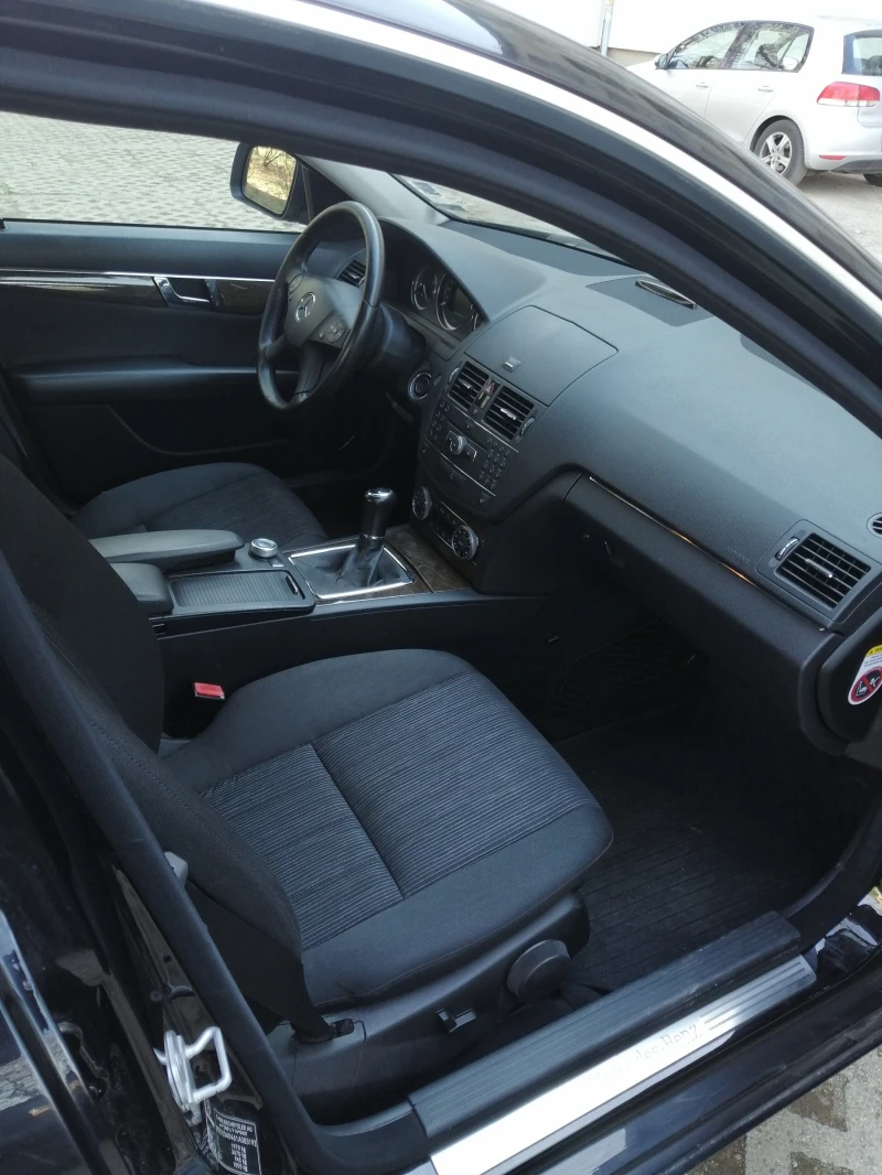 Mercedes-Benz C 180 W 204 компресор, снимка 6 - Автомобили и джипове - 52539674