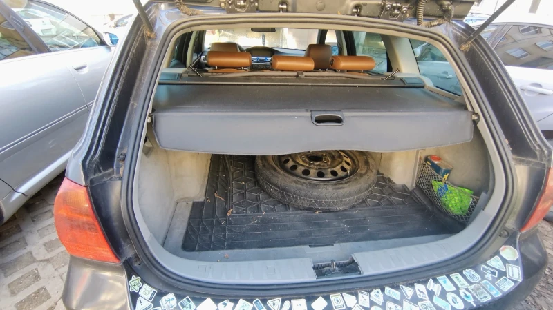 BMW 325 2.5 xi, снимка 8 - Автомобили и джипове - 52957217