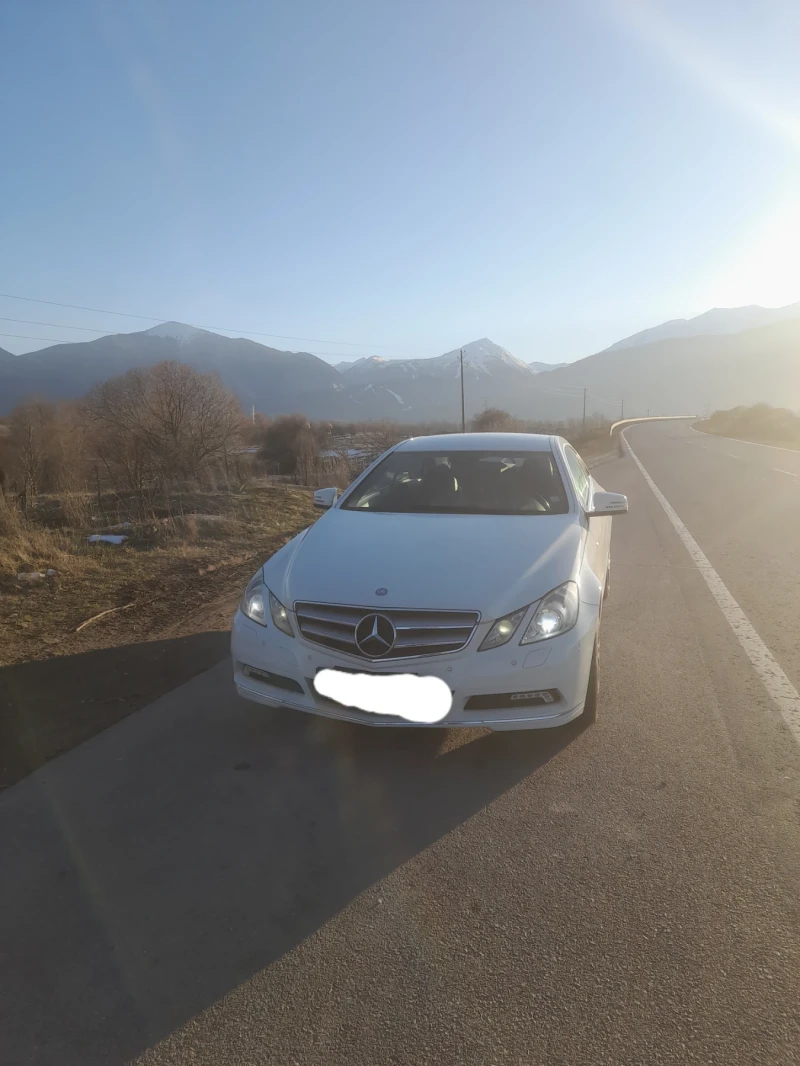 Mercedes-Benz E 220 2.2