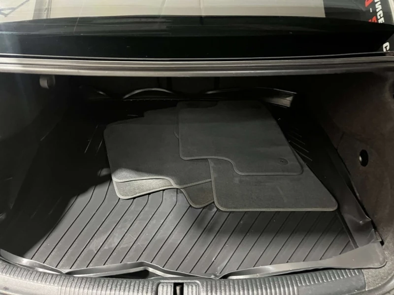 Audi A3 * TECHNIK * CARFAX * БЕЗ ПЪРВОНАЧАЛНА ВНО, снимка 7 - Автомобили и джипове - 53246908