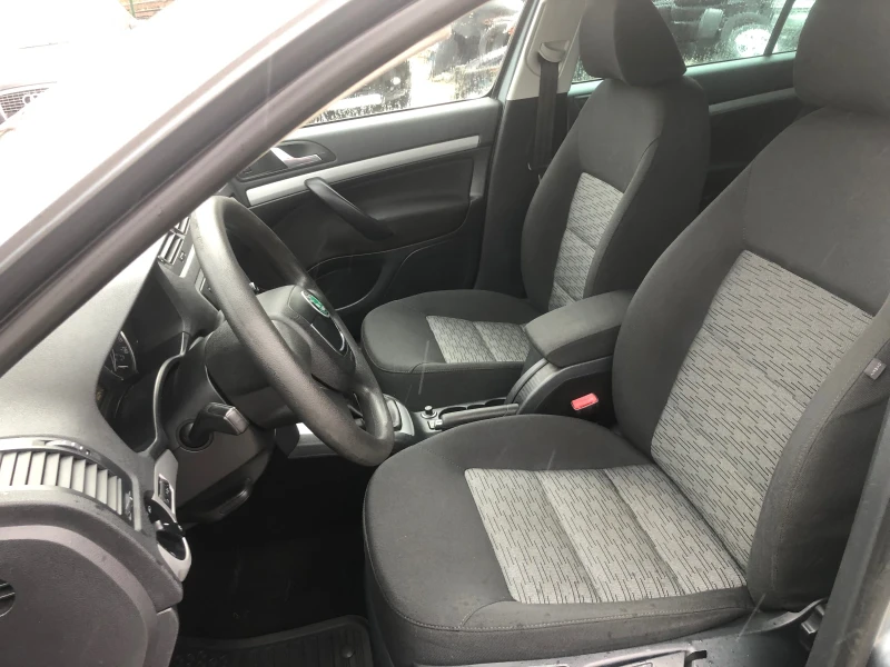 Skoda Octavia 4x4, снимка 10 - Автомобили и джипове - 53247608