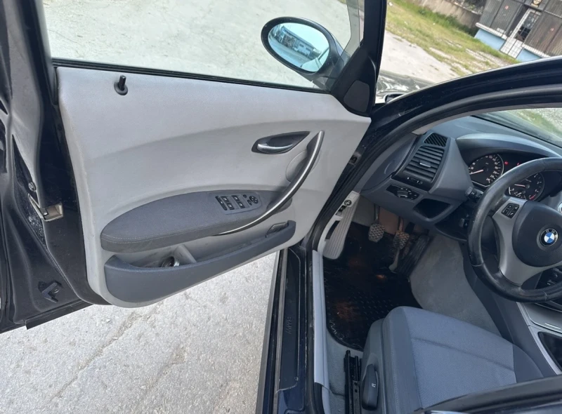 BMW 118, снимка 8 - Автомобили и джипове - 53340672