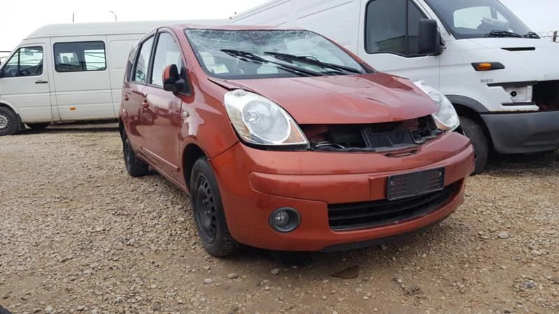 Nissan Note 1.5dci86к.с. 2Броя, снимка 3 - Автомобили и джипове - 17716476