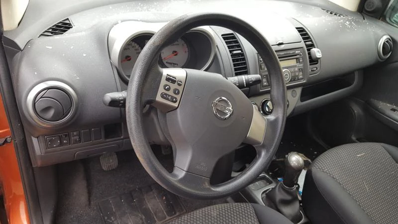 Nissan Note 1.5dci86к.с. 2Броя, снимка 5 - Автомобили и джипове - 17716476