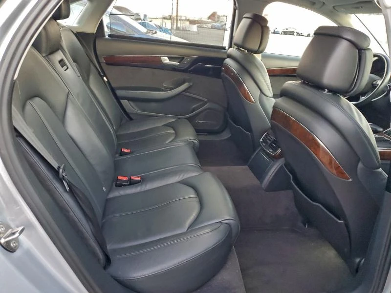 Audi A8 L QUATTRO| MATRIX| BOSE 4.0TFSI, снимка 10 - Автомобили и джипове - 53036026
