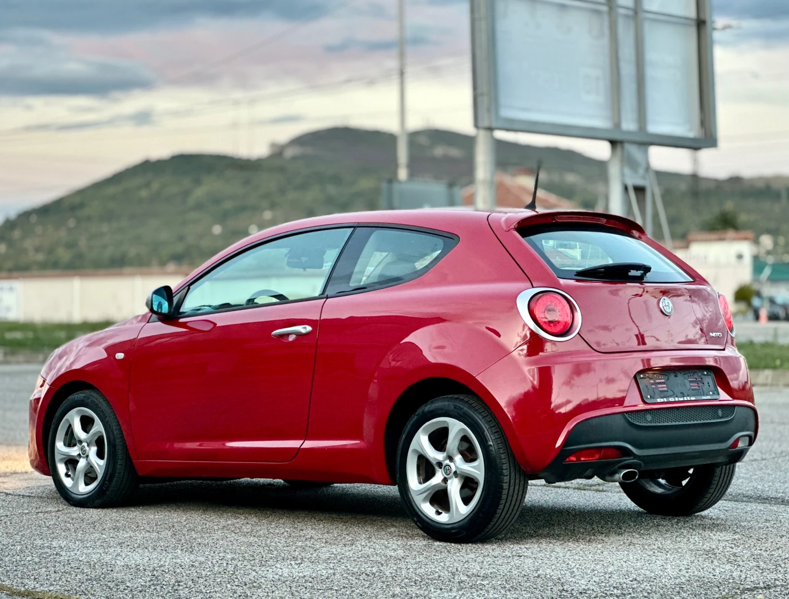 Alfa Romeo MiTo 1.3M-JET * * EURO 6B* * ITALY - изображение 5