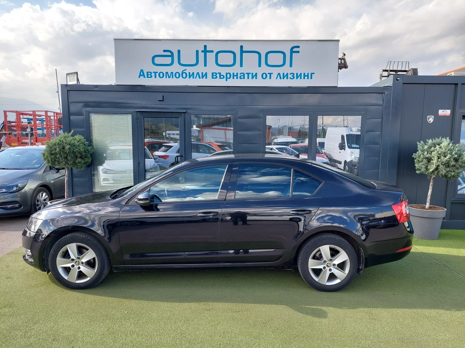 Skoda Octavia 1.6 TDI/116k.c./5MT - изображение 2