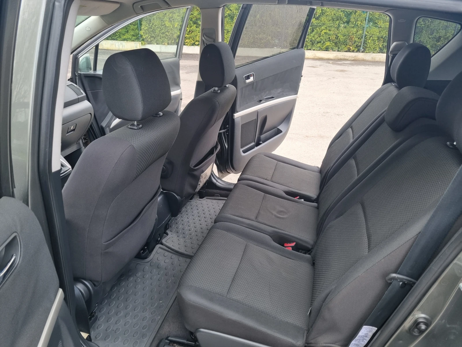 Toyota Corolla verso | Mobile.bg   14