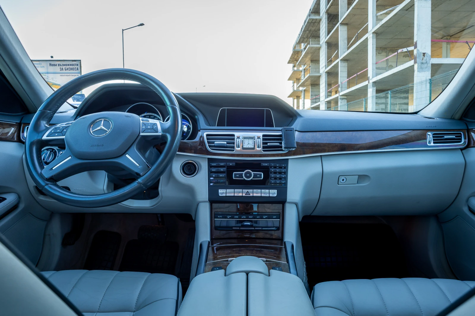 Mercedes-Benz E 500 Exclusive AMG Folie | Mobile.bg   16