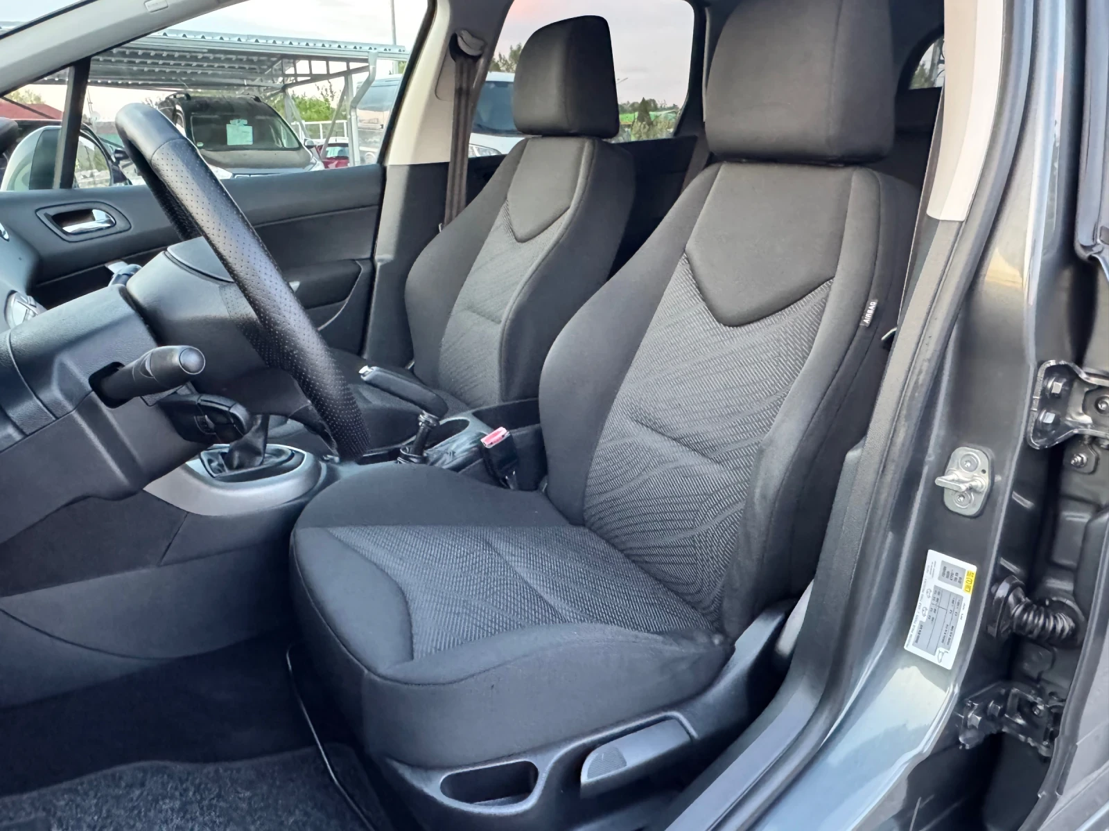 Peugeot 308 1.6HDI ИТАЛИЯ - изображение 6