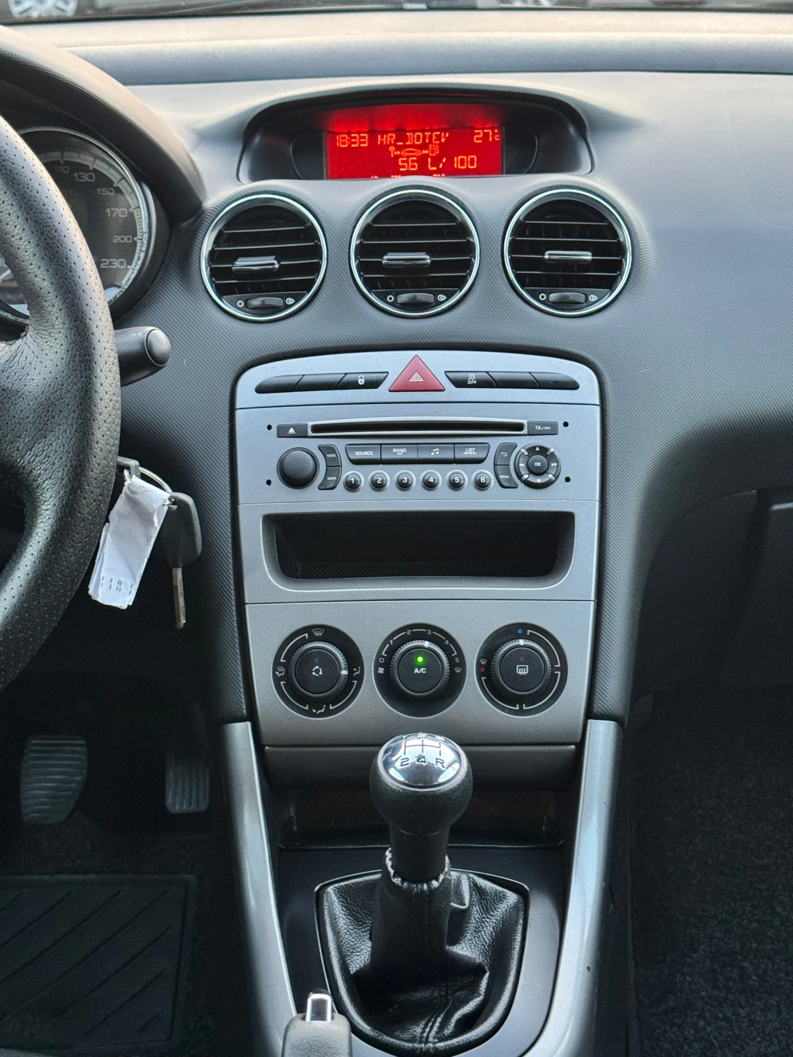 Peugeot 308 1.6HDI ИТАЛИЯ - изображение 10