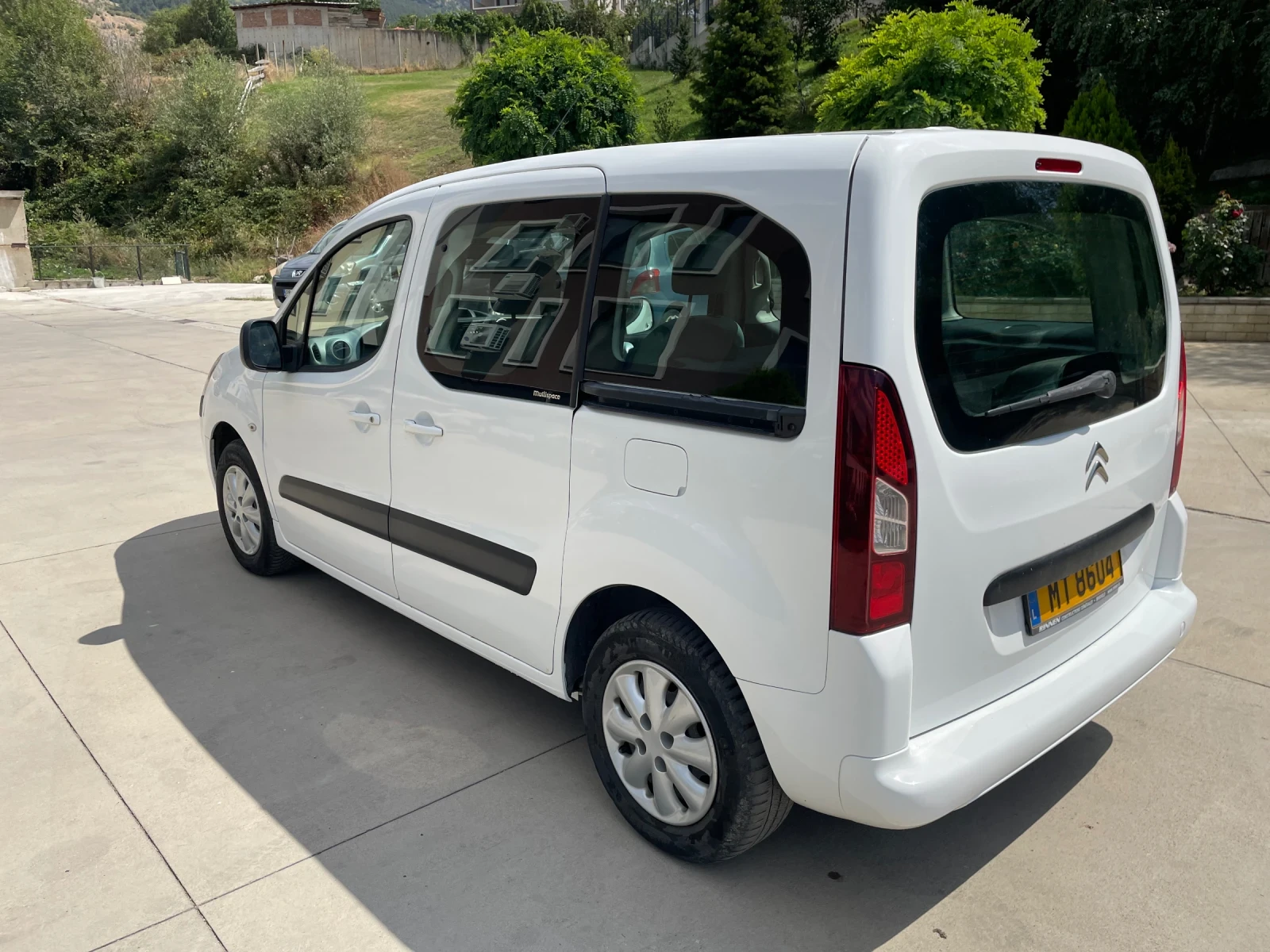 Citroen Berlingo 1.6 HDI 90кс - изображение 5