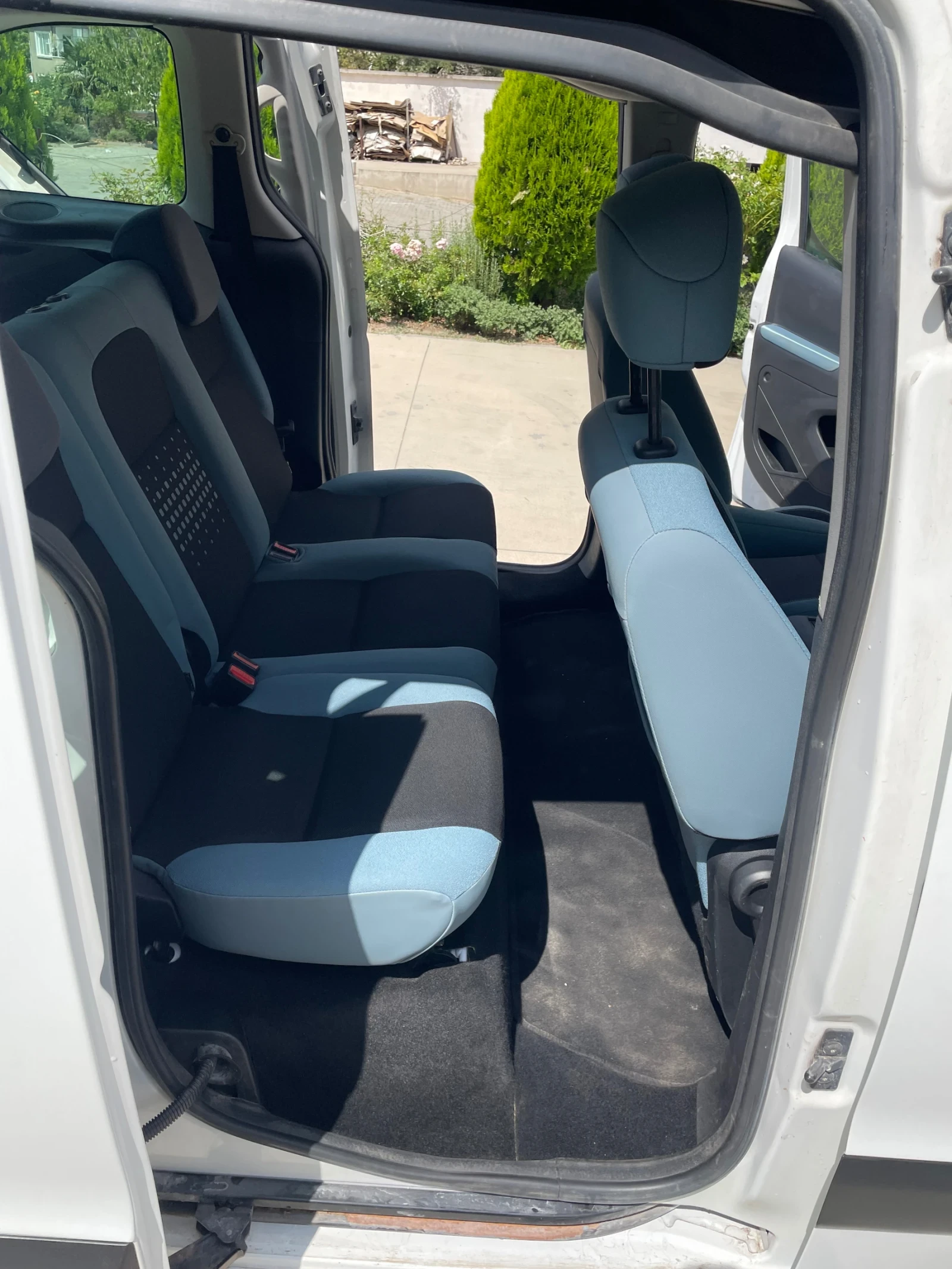 Citroen Berlingo 1.6 HDI 90кс - изображение 10