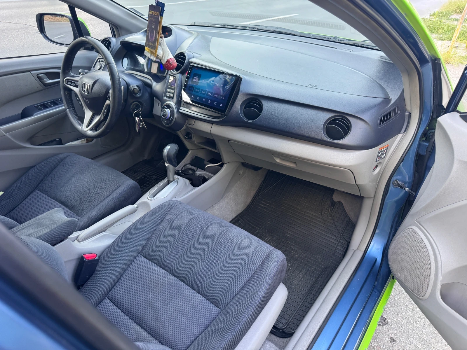 Honda Insight 1.3 hybrid -газ  - изображение 9