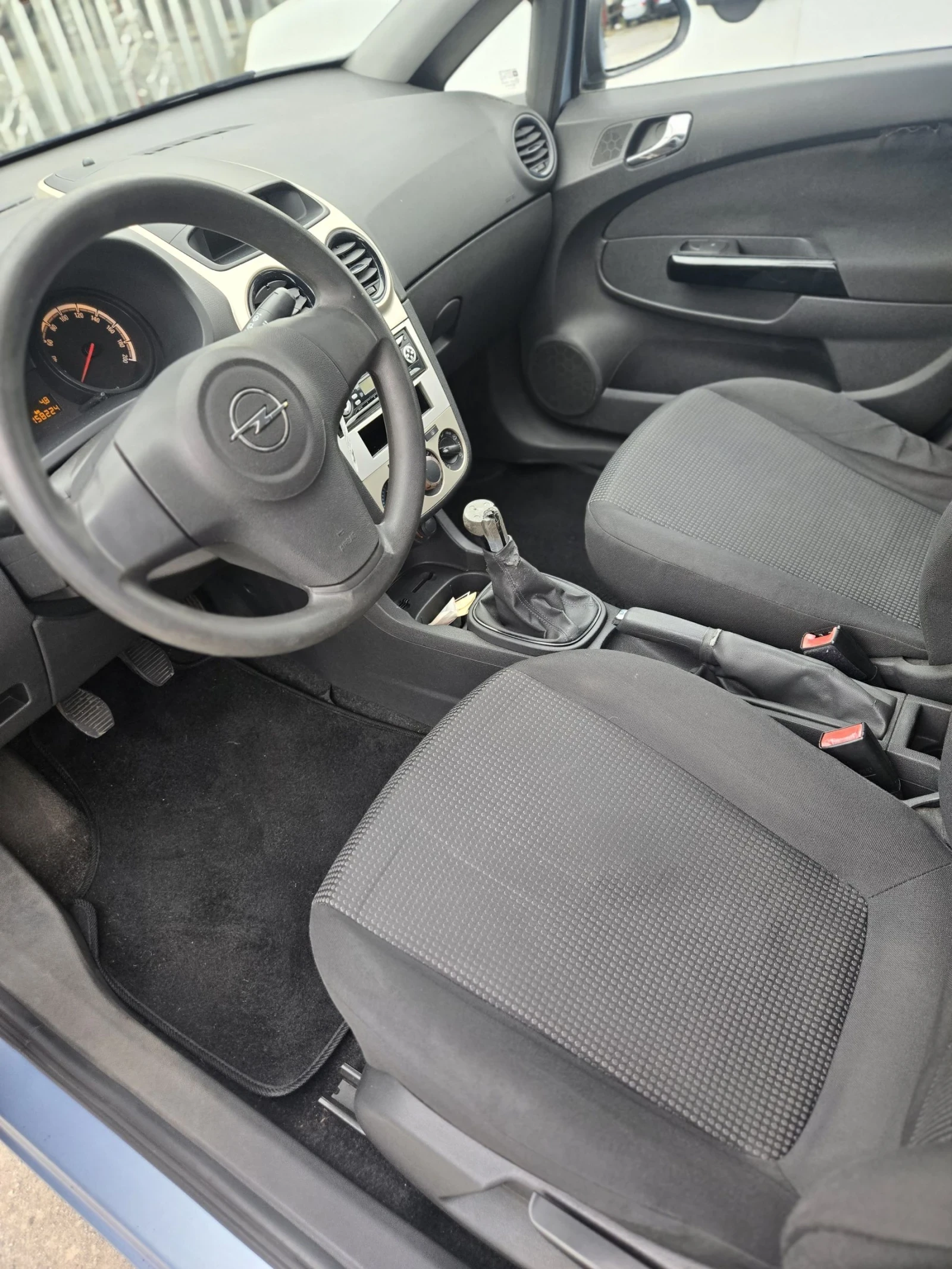 Opel Corsa 1.2 бензин 80к.с. - изображение 10