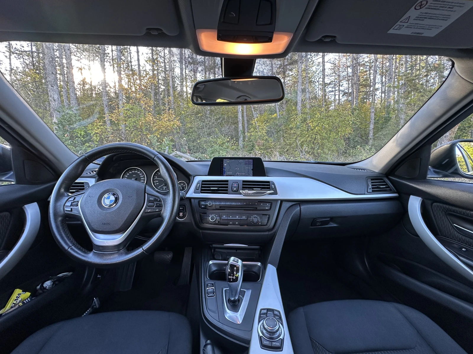 BMW 320  - изображение 7