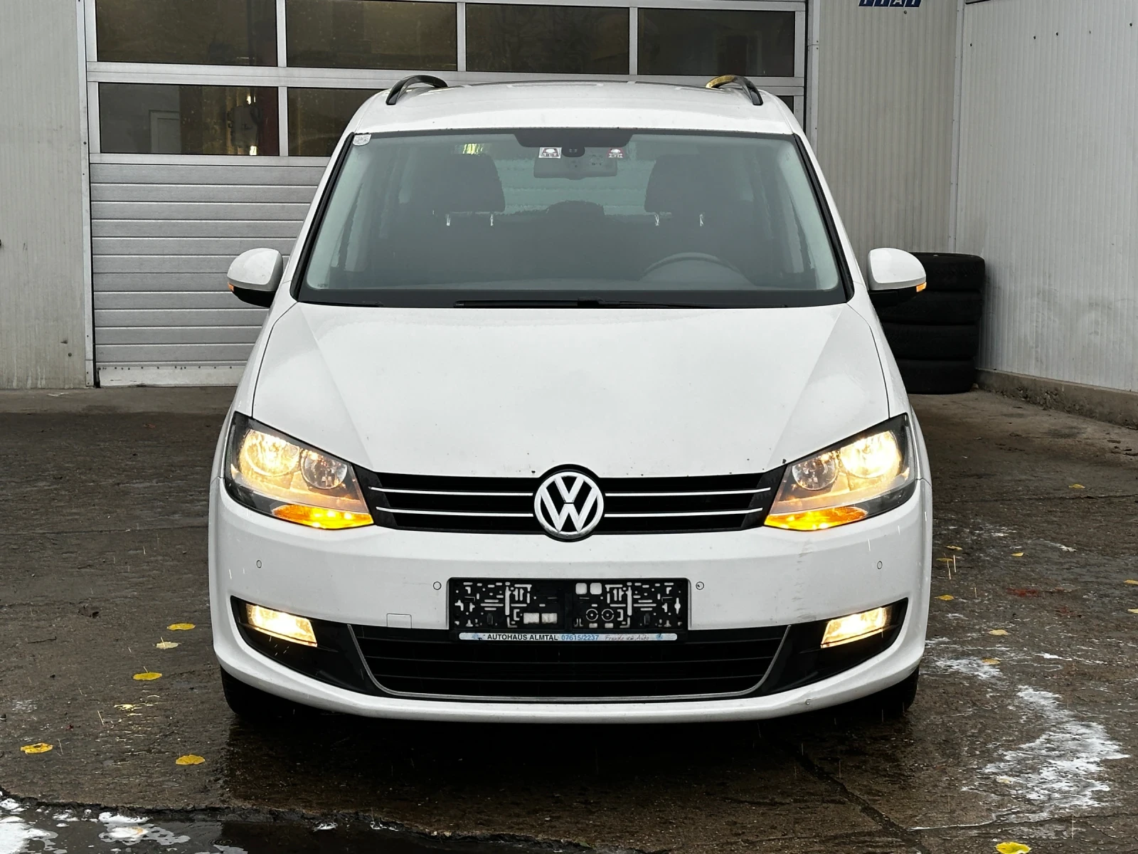 VW Sharan 2.0TDi - изображение 2
