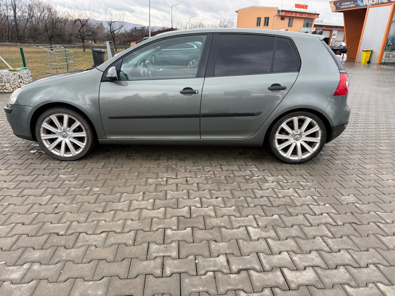 VW Golf 5 - изображение 3