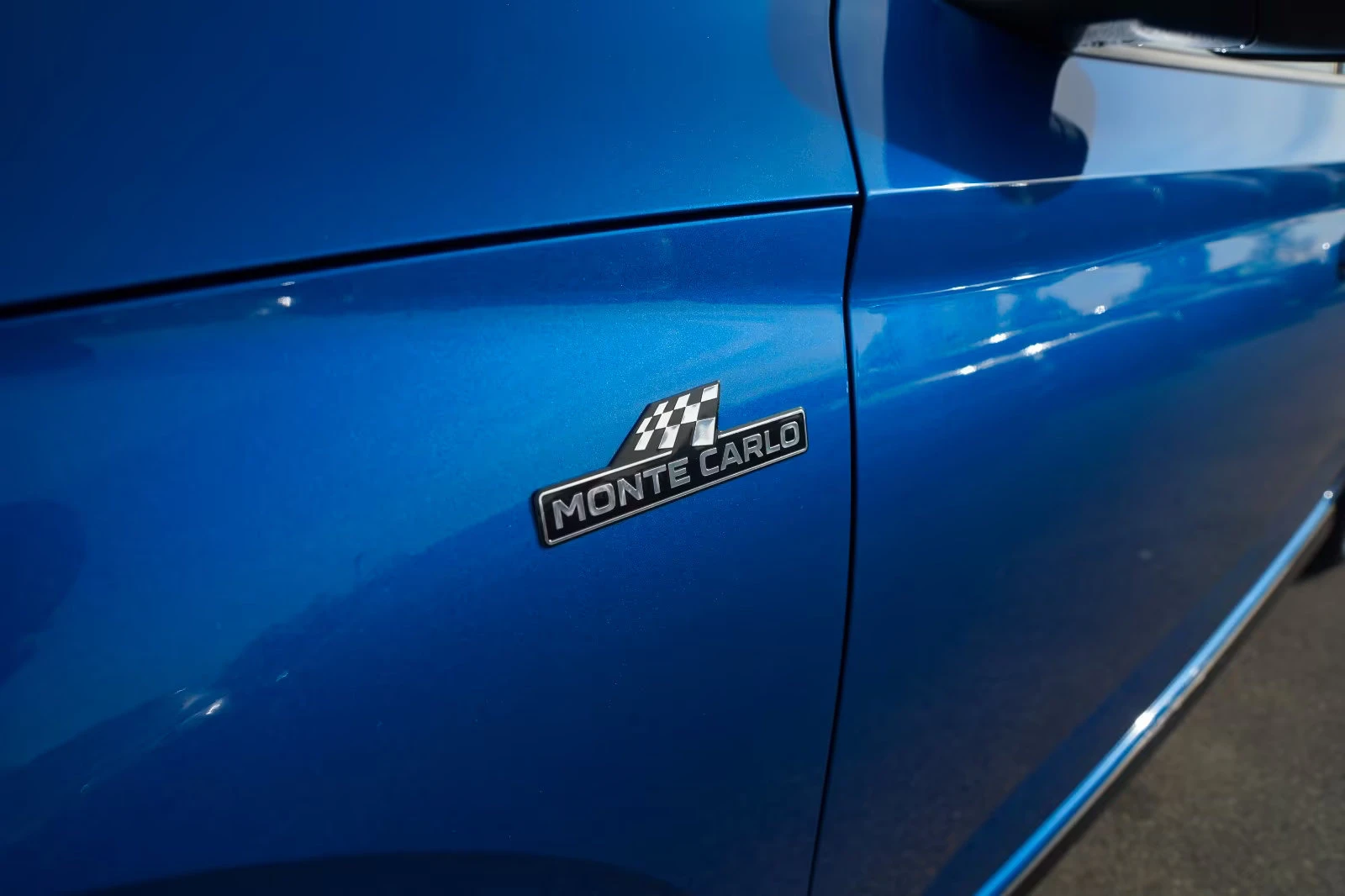 Skoda Scala 1.5DSG/150HP/MONTECARLO/CAM/MATRIX/PANO/CAM/127z, снимка 3 - Автомобили и джипове - 53779223