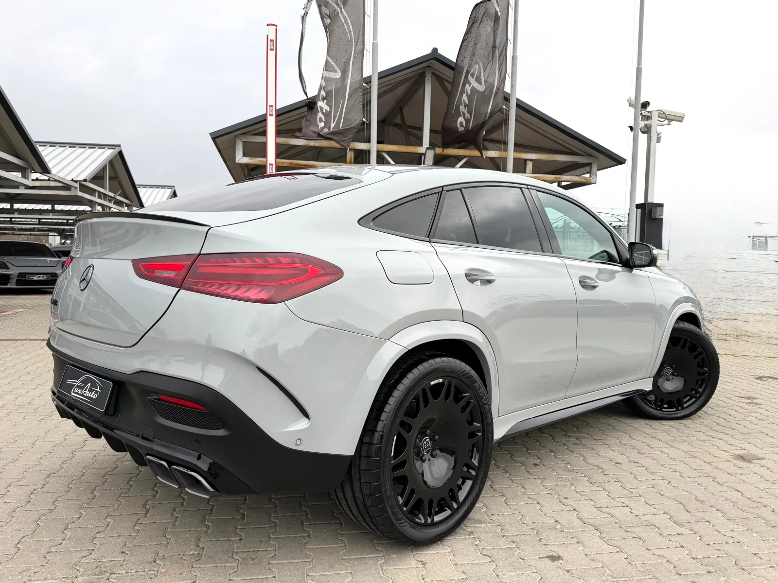 Mercedes-Benz GLE 450 D#BRABUS#DESIGNO#PANORAMA#ОБДУХ#HEADUP#AIRMAT#НОВ, снимка 6 - Автомобили и джипове - 53895355