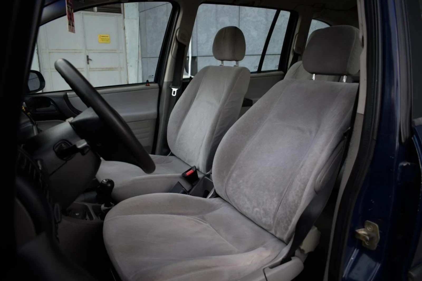 Opel Zafira 1.8i, снимка 7 - Автомобили и джипове - 54180289