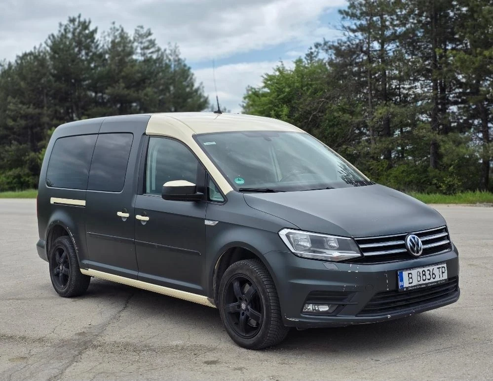 VW Caddy Макси Перфектен 7 места