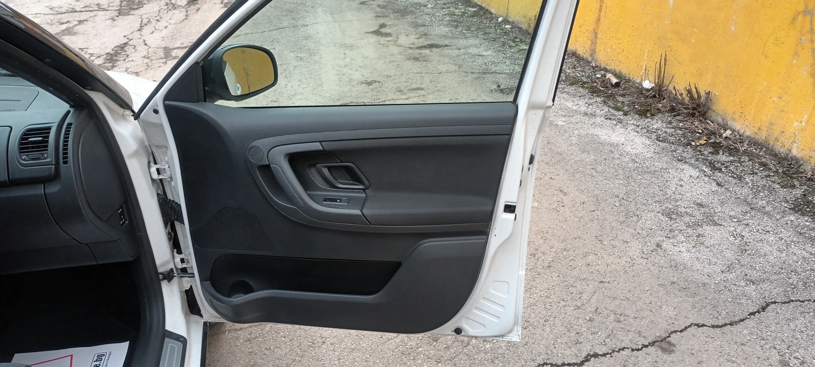 Skoda Fabia 1.6MONTE KARLO, снимка 10 - Автомобили и джипове - 54694628