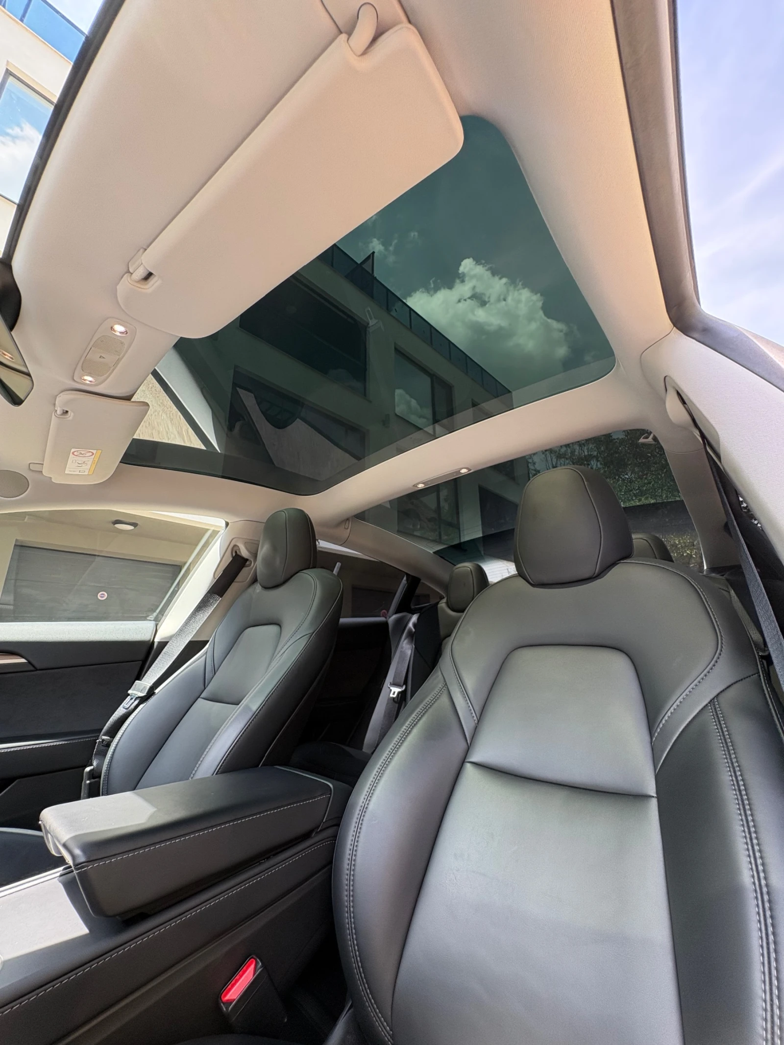 Tesla Model 3 Performance, снимка 10 - Автомобили и джипове - 54840734