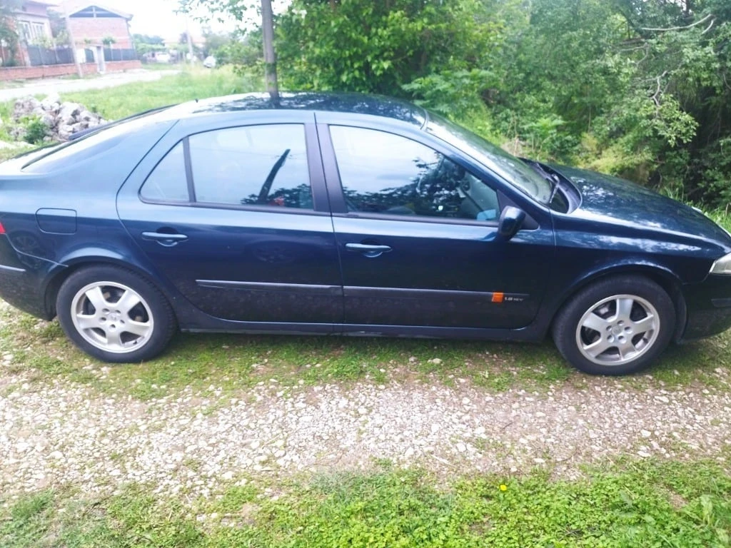 Renault Laguna, снимка 4 - Автомобили и джипове - 54993990