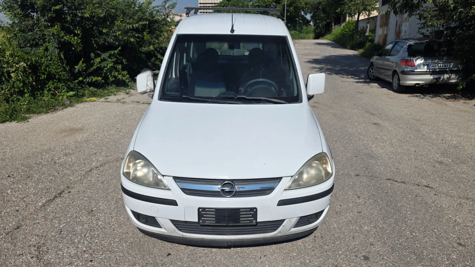 Opel Combo 1.3Diesel, снимка 2 - Автомобили и джипове - 55039006