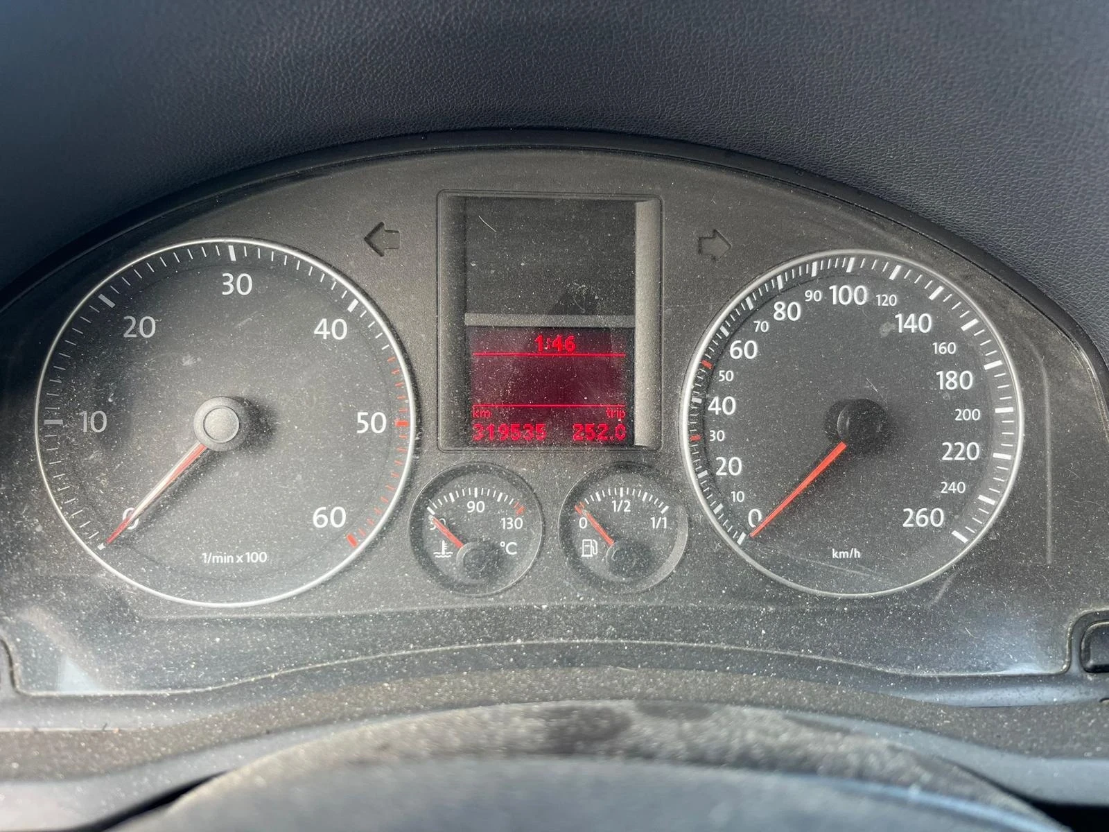 VW Golf 1.9TDI 105к.с, снимка 6 - Автомобили и джипове - 55211749