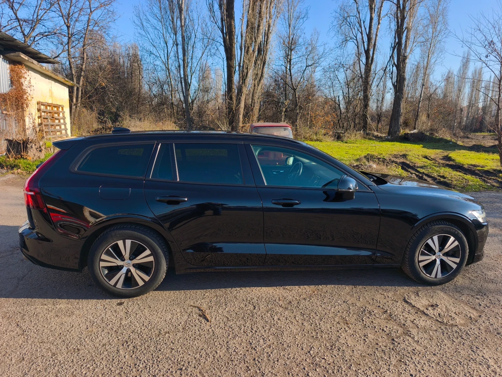 Volvo V60 D3, снимка 9 - Автомобили и джипове - 55339886