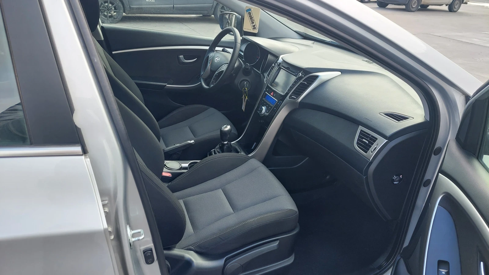 Hyundai I30 1.6i NAVI KAMERA | Mobile.bg � ����������� 10