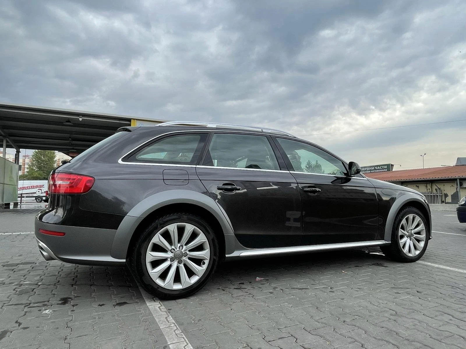 Audi A4 Allroad, снимка 3 - Автомобили и джипове - 56487879