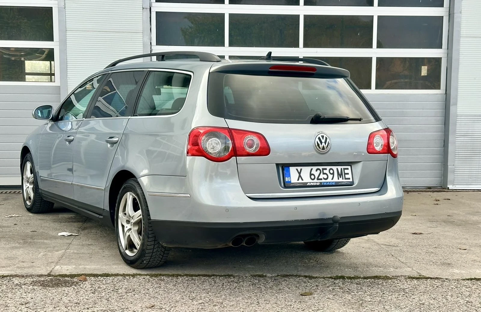 VW Passat, снимка 5 - Автомобили и джипове - 56582393