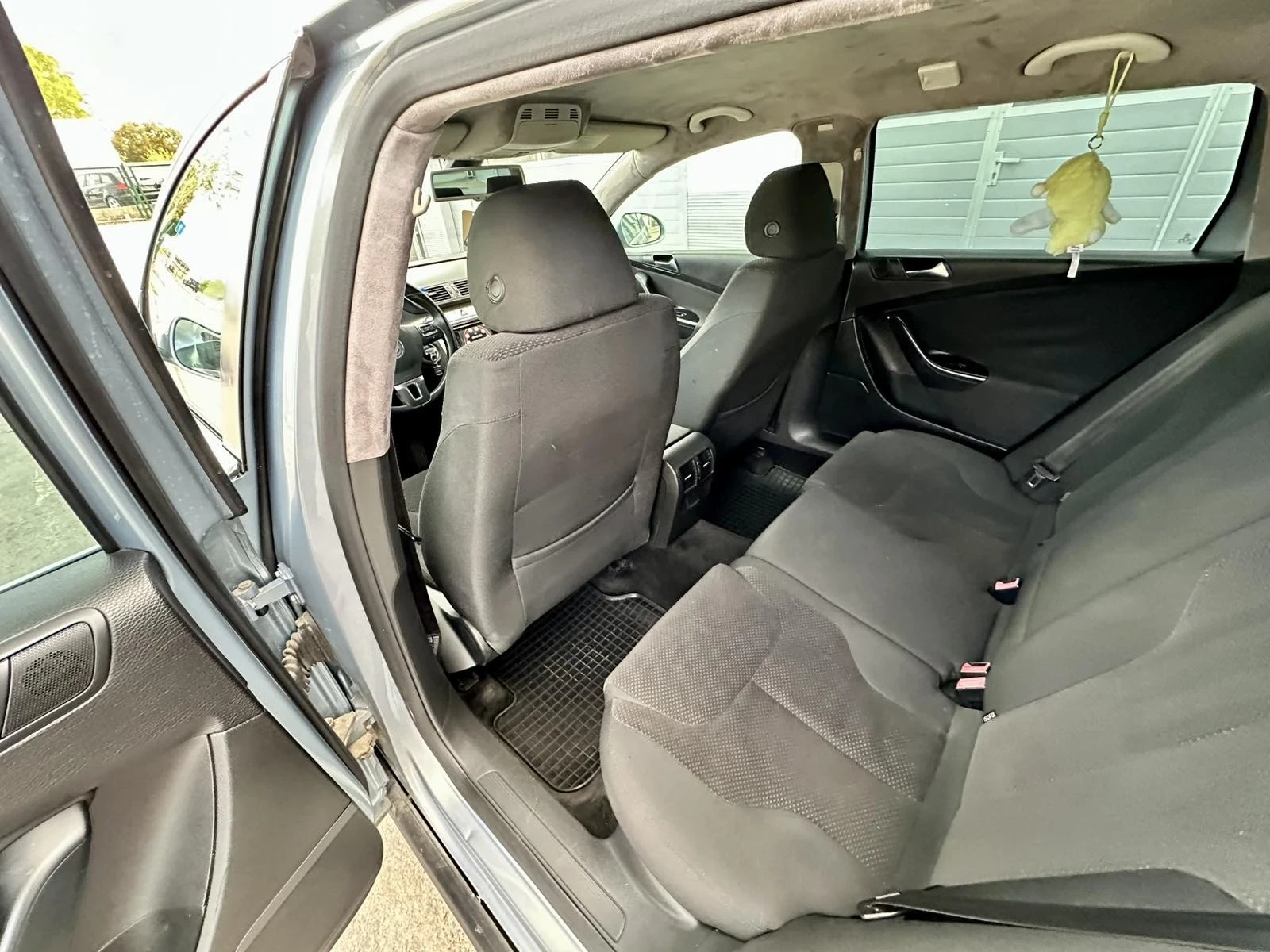 VW Passat, снимка 10 - Автомобили и джипове - 56582393