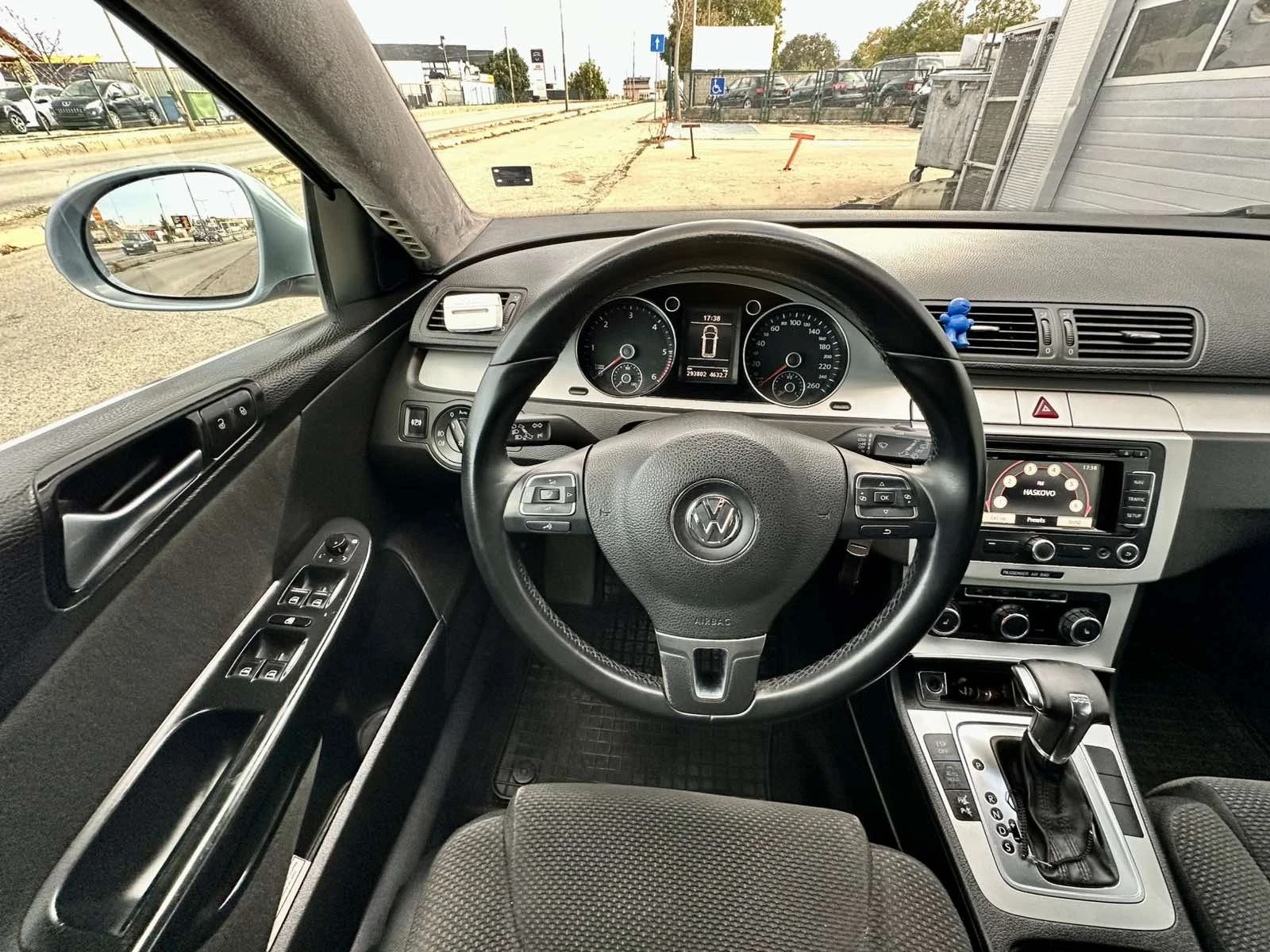 VW Passat, снимка 8 - Автомобили и джипове - 56582393