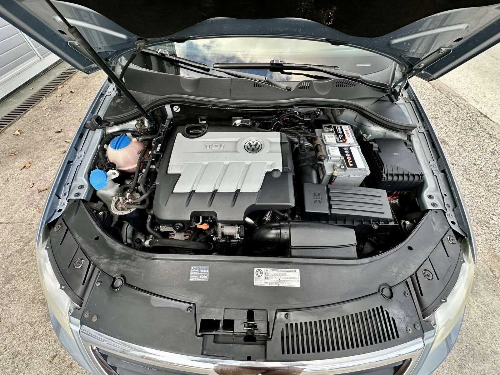 VW Passat, снимка 16 - Автомобили и джипове - 56582393