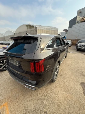 Kia Sorento 2.2 CRDI 4x4 - OЧАКВАН ВНОС, снимка 3