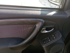 Dacia Duster 1.6, BLACK SHADOW, Газ, Навигация, Италия  - 16580 лв. / 8477.22 € - 82003980 13