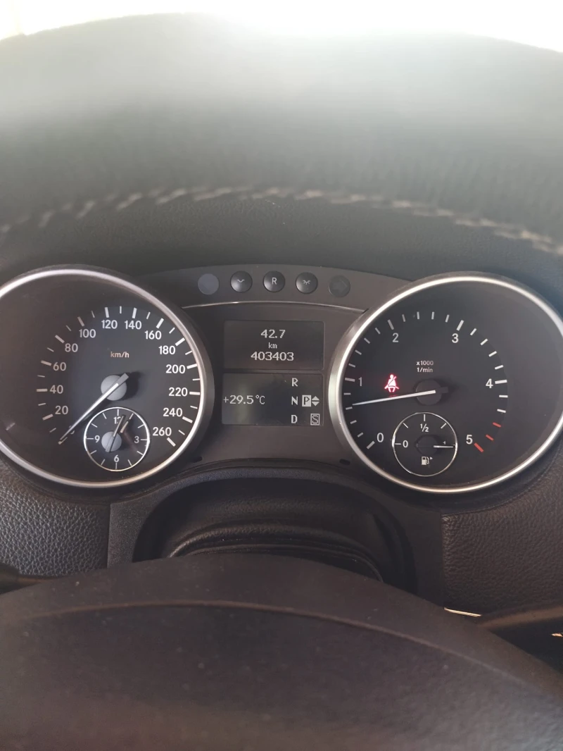 Mercedes-Benz GL GL 320 CDI, снимка 5 - Автомобили и джипове - 47776920