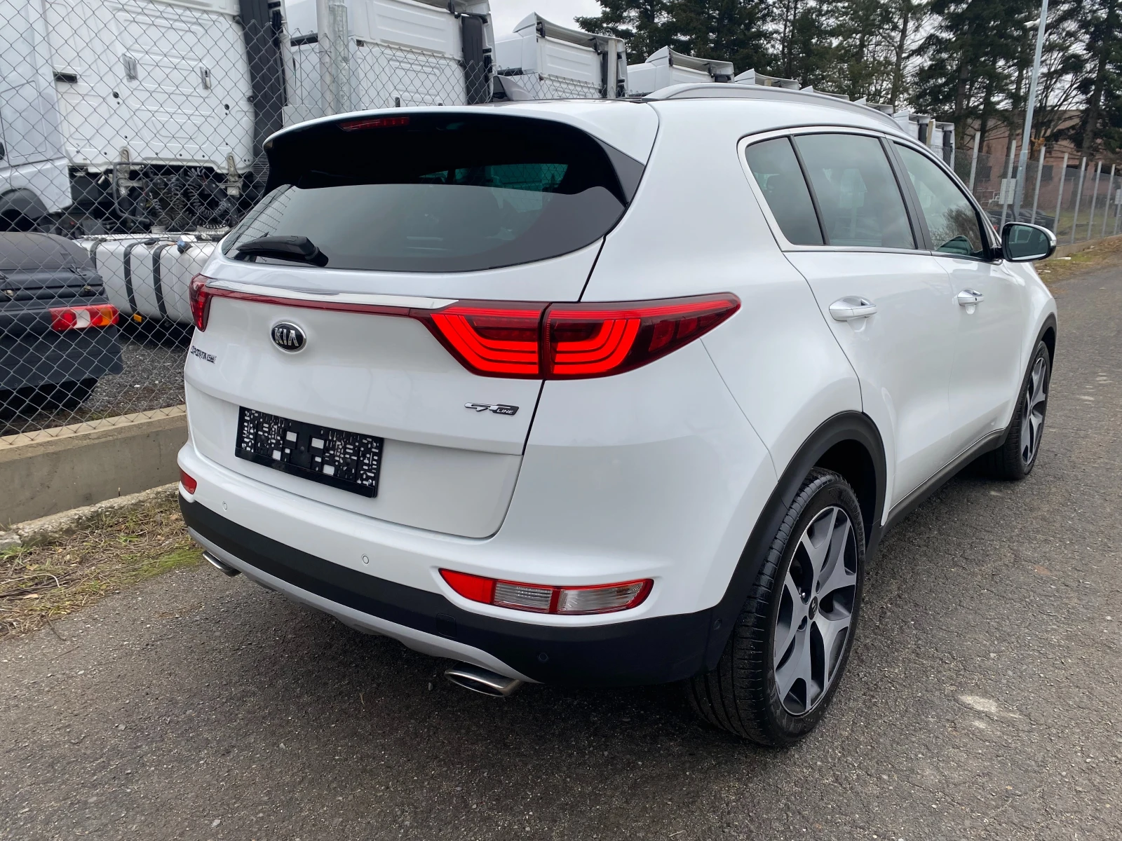 Kia Sportage 2.0 GT-Line FULL 153х.км - изображение 4