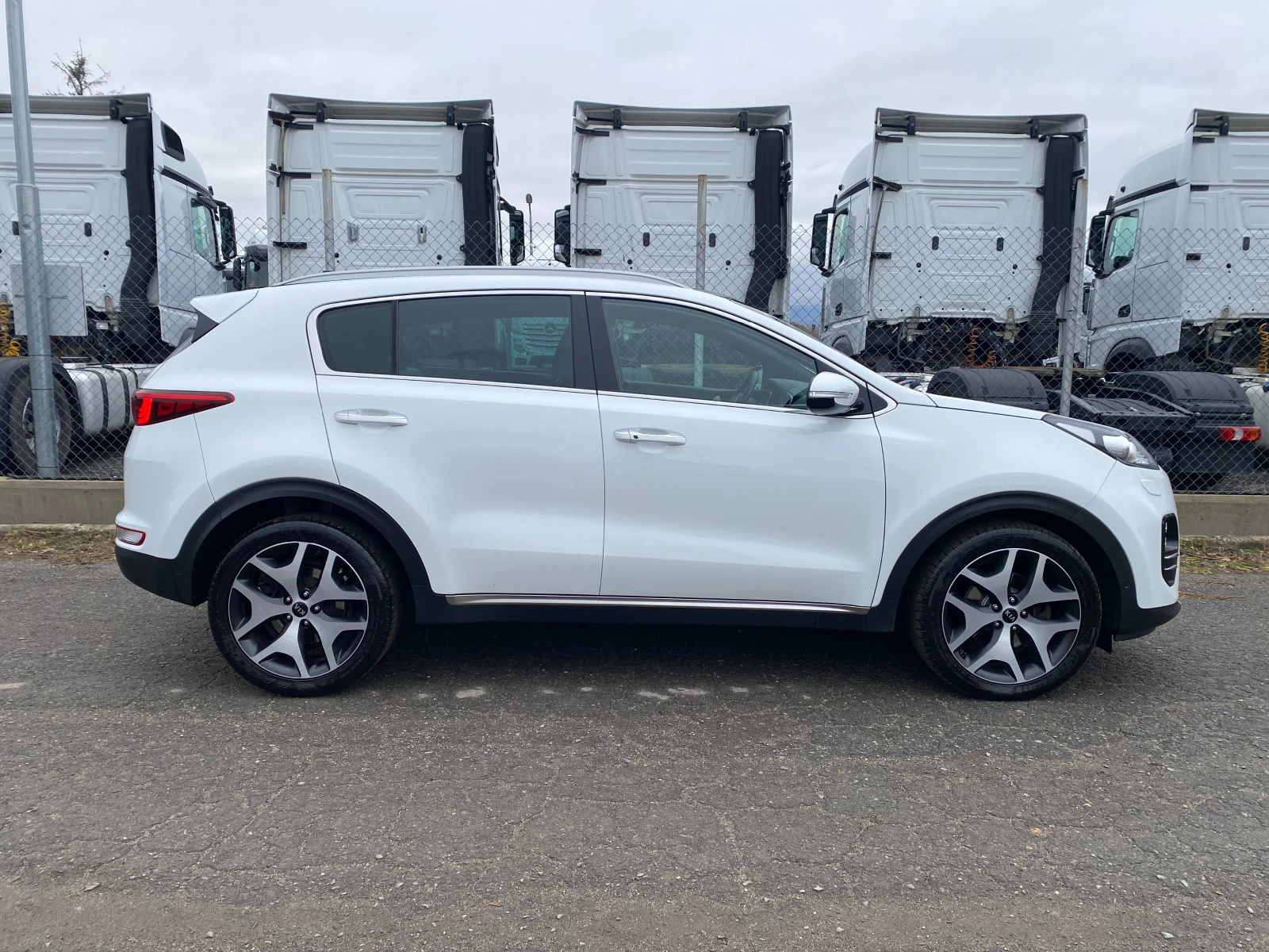 Kia Sportage 2.0 GT-Line FULL 153х.км - изображение 5