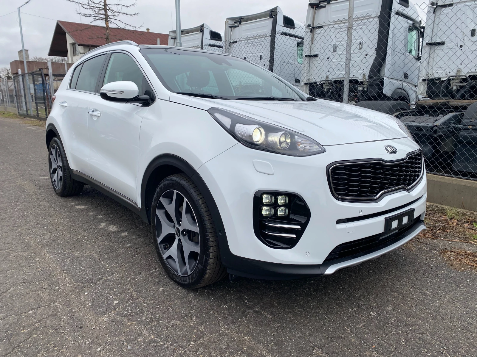 Kia Sportage 2.0 GT-Line FULL 153х.км - изображение 6