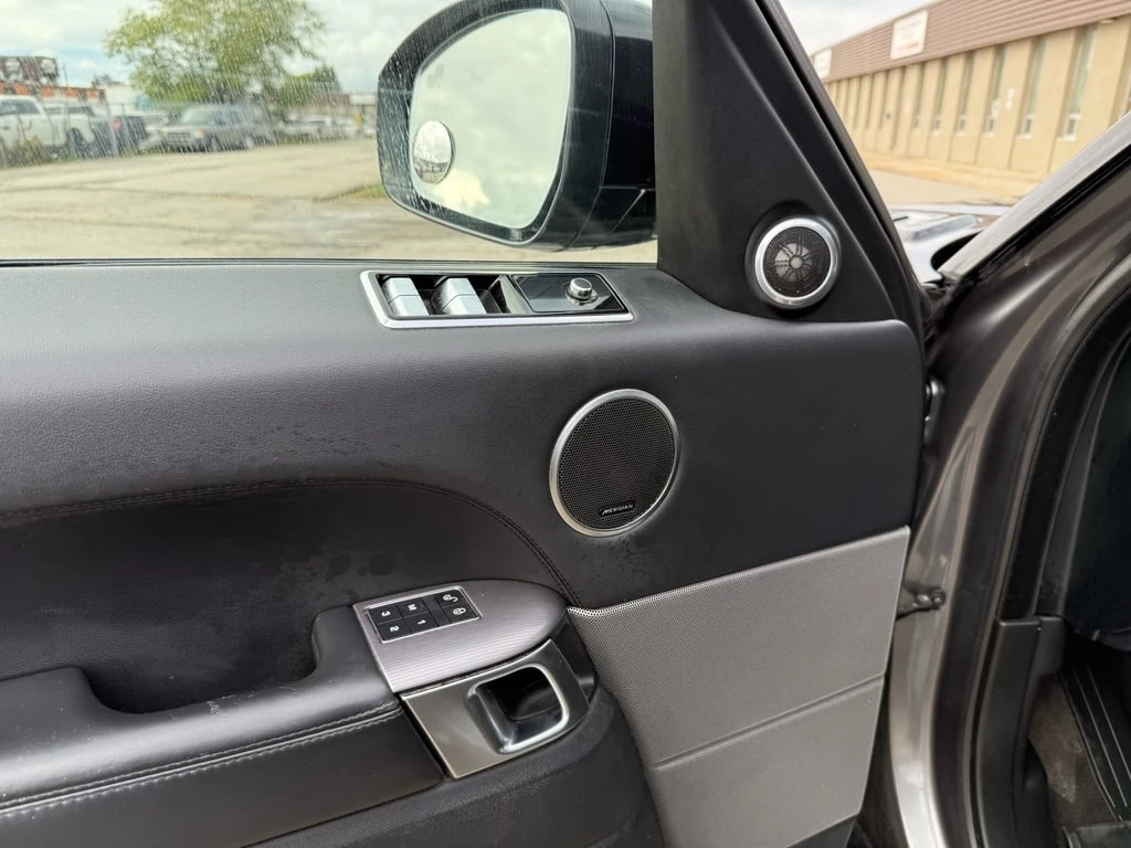 Land Rover Range Rover Sport * Td6 Diesel HSE Navigation/Pano Sunroof/Leather/C | Mobile.bg   11