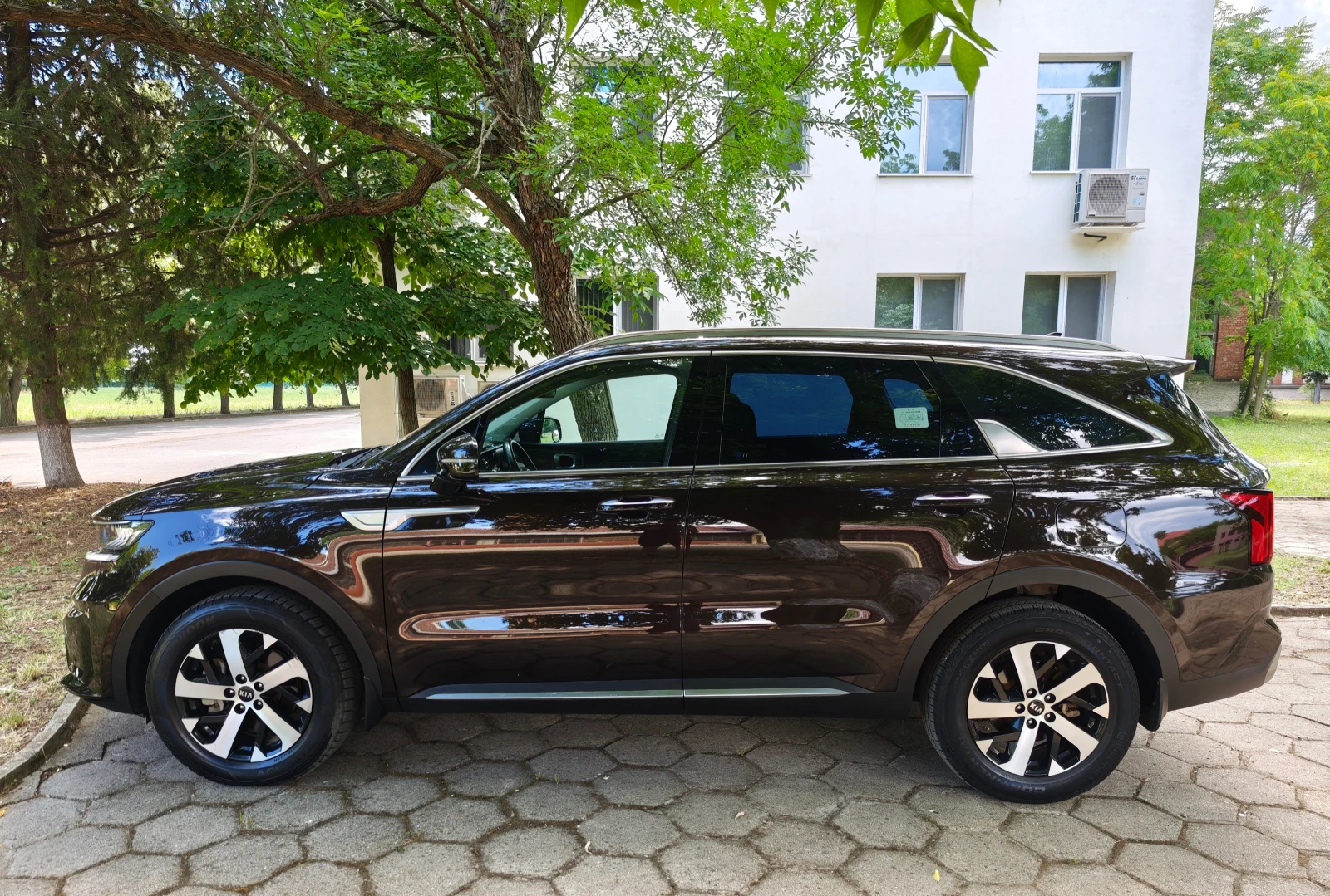 Kia Sorento 2.2 CRDI 4x4 , снимка 7 - Автомобили и джипове - 54845551