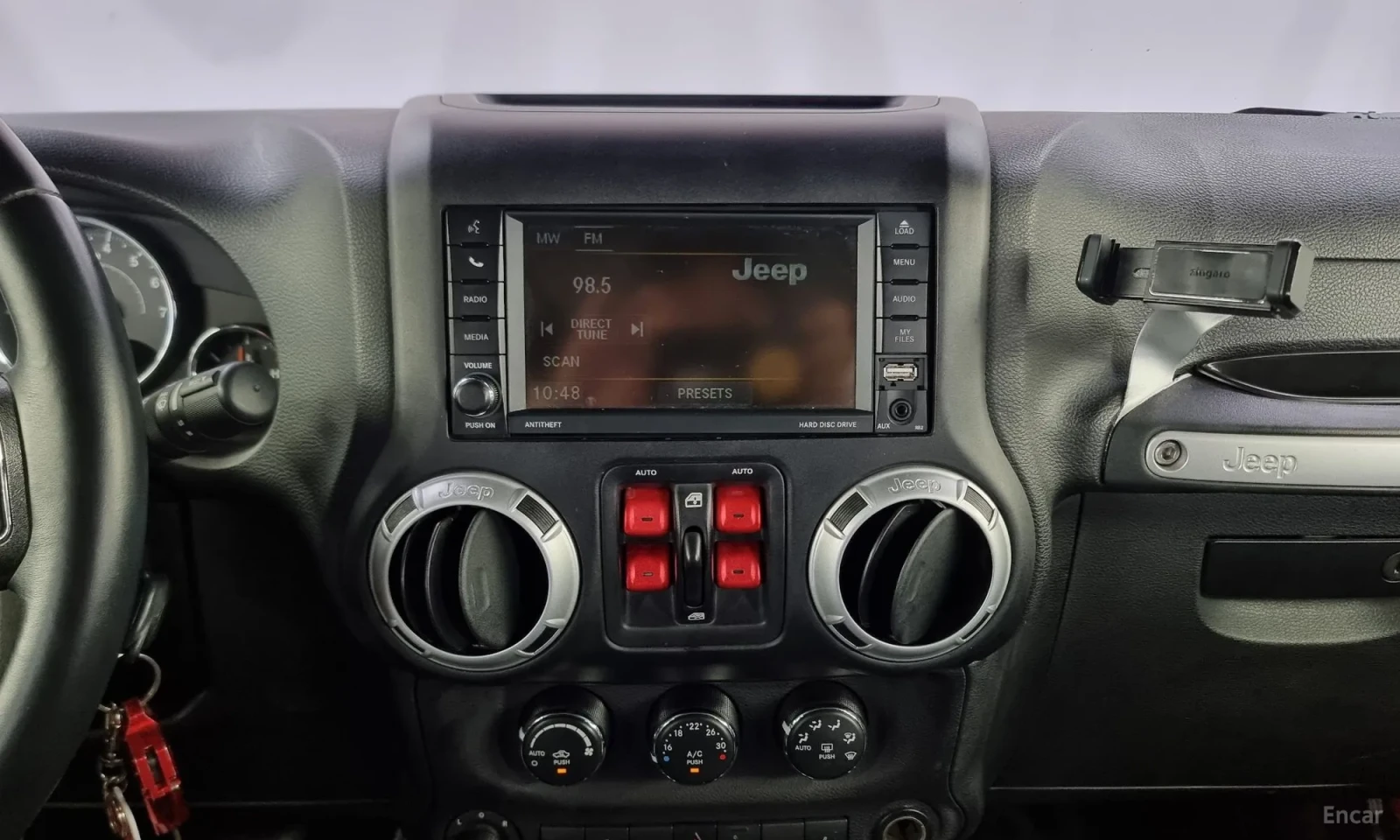 Jeep Wrangler 2016* SAHARA* ДЪЛГА БАЗА* 3.6* КРАЙНА ЦЕНА, снимка 11 - Автомобили и джипове - 54171838