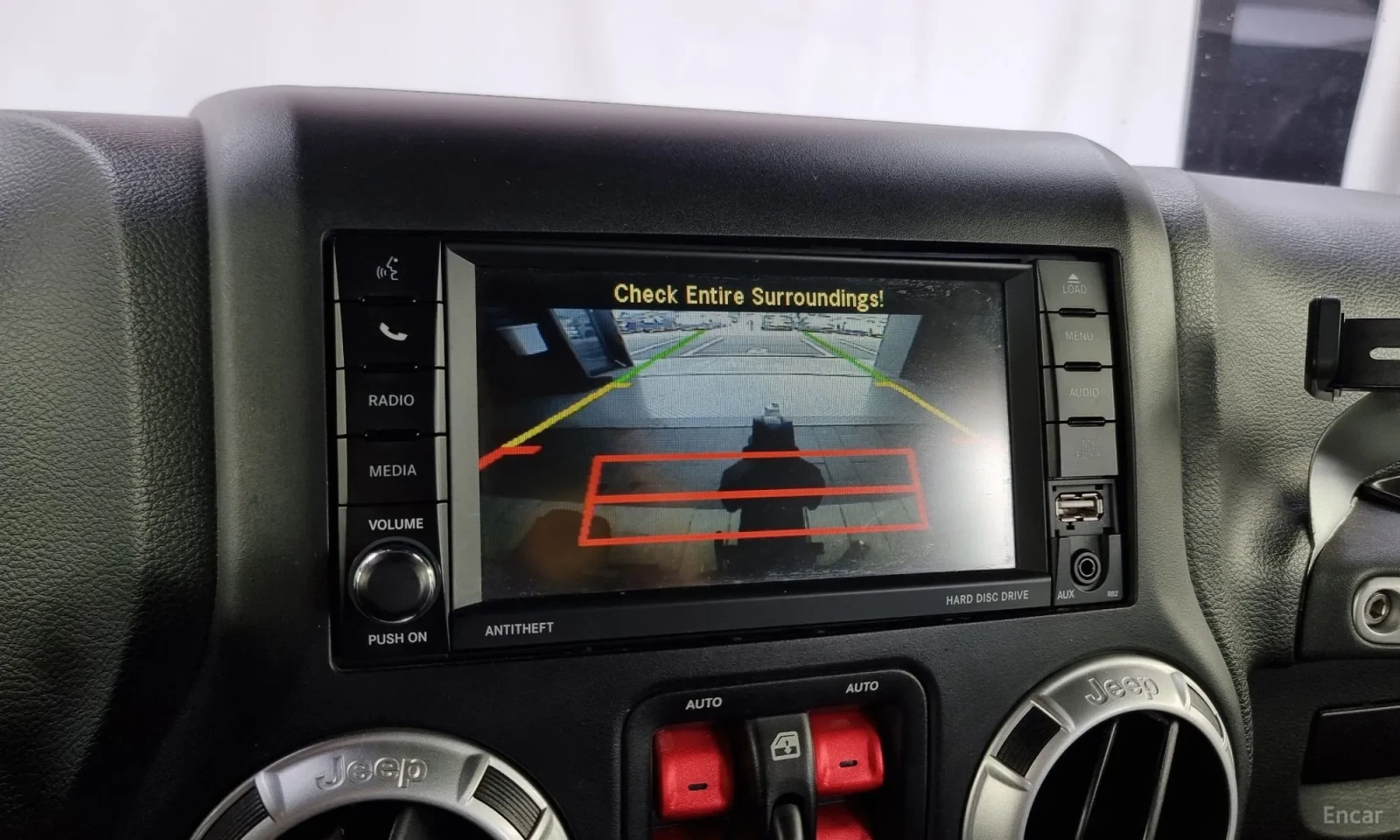 Jeep Wrangler 2016* SAHARA* ДЪЛГА БАЗА* 3.6* КРАЙНА ЦЕНА, снимка 12 - Автомобили и джипове - 54171838